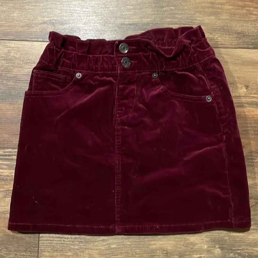 Girls Cat & Jack corduroy skirt size 7/8